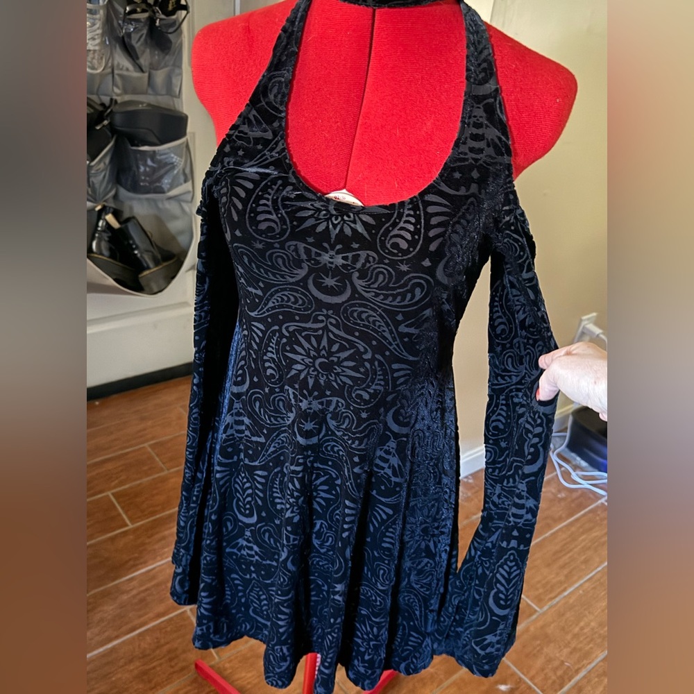 Black Velvet Patterned Dress | $old on Depop